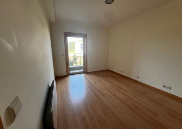 T3 em Esgueira (suite, varandas, cozinha equipada)