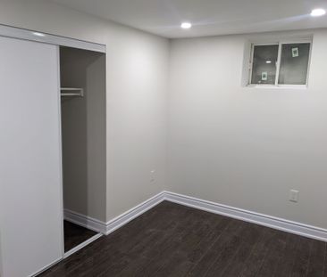 For Lease - 8 Mccourt Drive, Ajax, Ontario - Photo 4