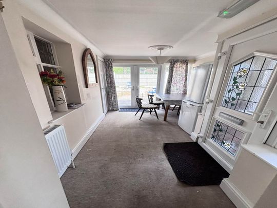 Portlands, Fairfield Avenue Bramley - Photo 1