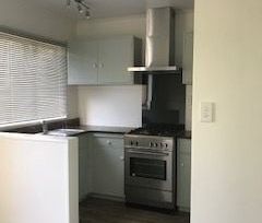 A Comfortable Home - Photo 2