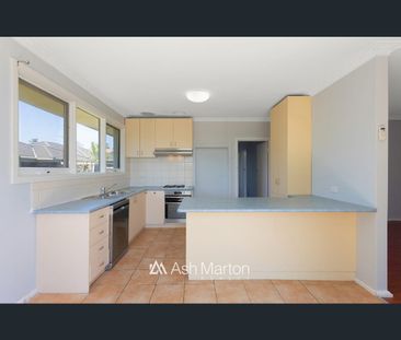 40 Heatherhill Road, Frankston, Vic 3199 - Photo 2
