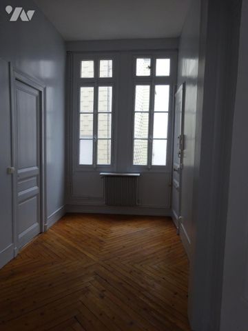 Appartement 2 pièces à louer à ROUEN Rive Droite Place du Vieux Marché - Photo 5