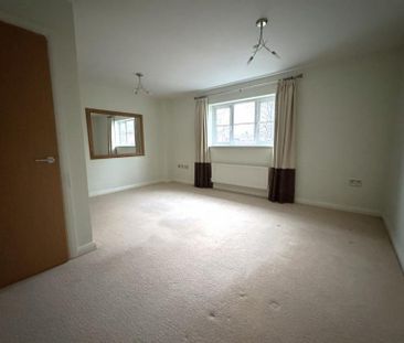 3 Bedroom Mews To Let - Photo 4