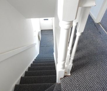 3 bedroom end of terrace house to rent - Photo 5