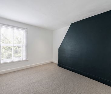 3 bedroom maisonette to rent Cottage Grove, Southsea, Hampshire, PO5 - Photo 5