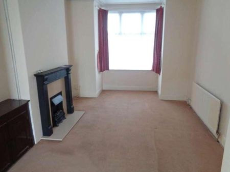 Westminster Drive, Westcliff On Sea, SS0 - Photo 2