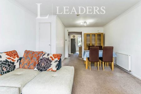 2 bedroom terraced house to rent - Photo 4
