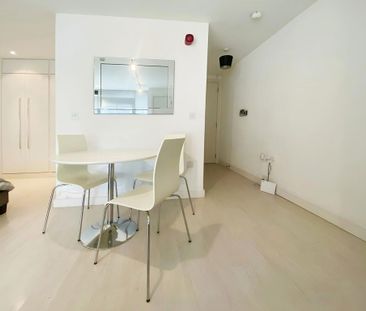 Studio to rent - Photo 3