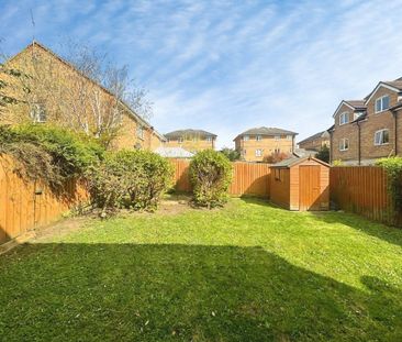 4 bedroom unspecified - Photo 1