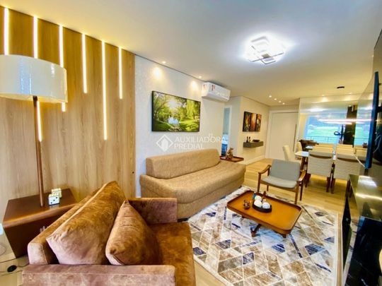 Apartamento com 2 quartos e 97m² para alugar em Bavária, Gramado. - Photo 1