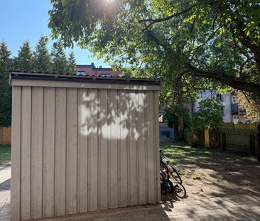 Rönnebergsgatan 18, Öster - Foto 1