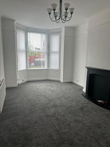 2 Bed Flat, Wilton Street, CH44 - Photo 3