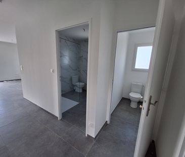 Location Maison 3 pièces 76m² - Photo 4