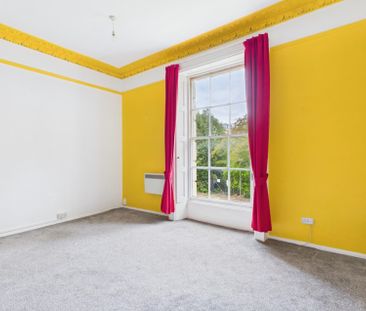 13, Brunswick Square, GL1 - Photo 2