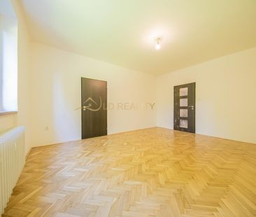 Pronájem bytu 4+1 91 m² - Photo 2