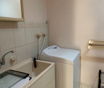 One Bedroom Beauty - Photo 2