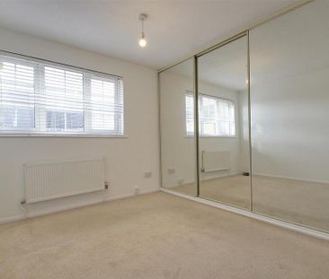 1 bedroom terraced house to rent - Photo 4