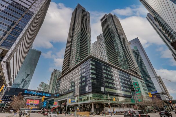 For Lease - 65 Bremner Boulevard Unit# 3008, Toronto, Ontario - Photo 1