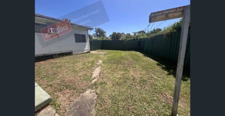 Walking Distance to Station & Shops - Photo 3