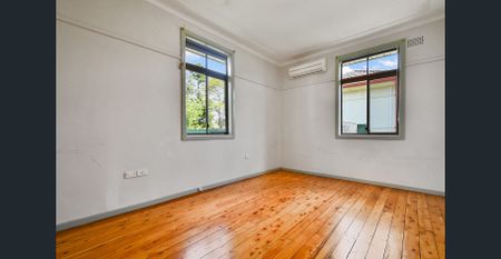 Comfortable Living in a Convenient Location - Photo 4