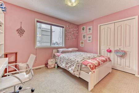 37 Aspenshire Crescent SW, Calgary - Photo 3