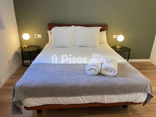 Ático en alquiler en Carrer de Balmes, 357, cerca de Carrer d' Atenes - Photo 1
