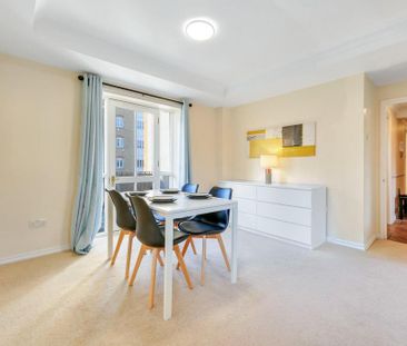 2 bedroom flat to rent - Photo 5