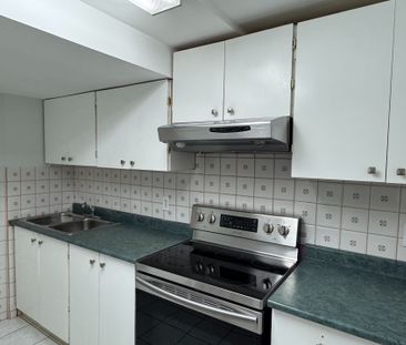 For Lease - 46 Thornbrook Court, Vaughan, Ontario - Photo 1