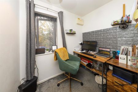 2 bedroom maisonette - Photo 3