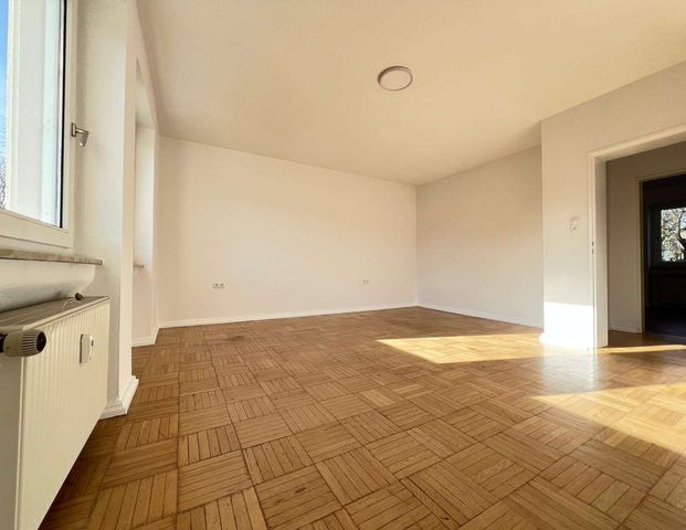 KL - Nähe Volkspark, 3 ZKB, neue EBK, Echtholzparkett, Stellplatz, Balkon *Renoviert* - Photo 1