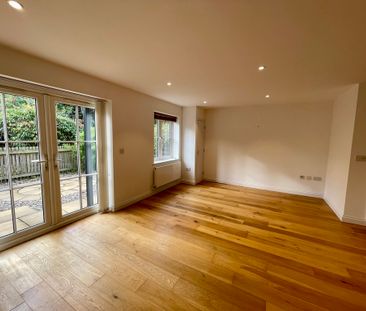 1 bedroom apartment to let - Photo 2