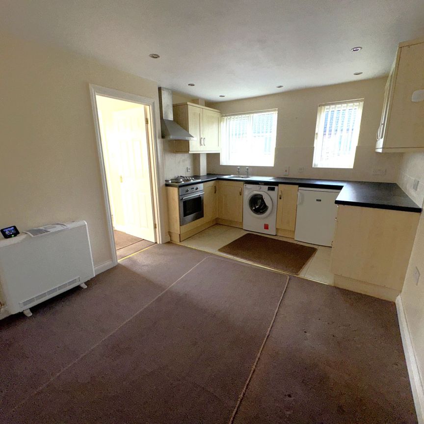 1 bed flat to rent in Somerville, Peterborough, PE4 - Photo 1