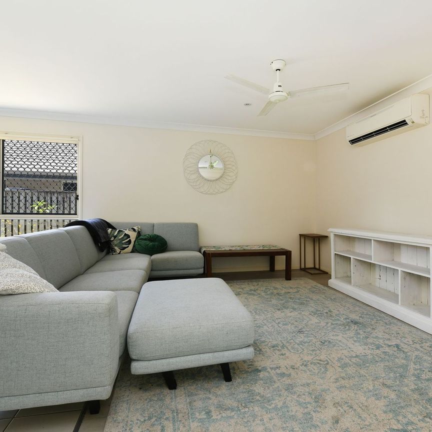 House Sized Duplex with Side Access! - Photo 1