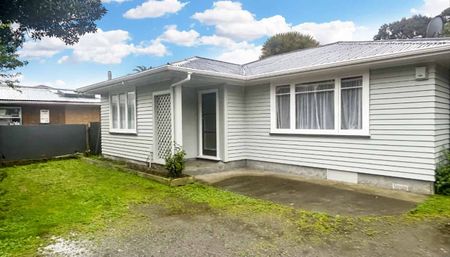 THREE BEDROOM HOME PLUS RUMPUS - Photo 5