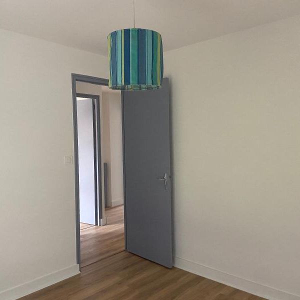 Location Maison 6 pièces 110m² LORMONT 33310 - Photo 1