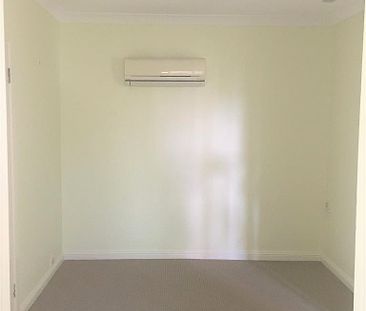 SCENIC VIEWS ON THE FOOTHILLS OF CASTLE HILL! - Photo 5