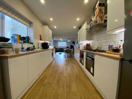 Wyverne Road, Cathays - Photo 2