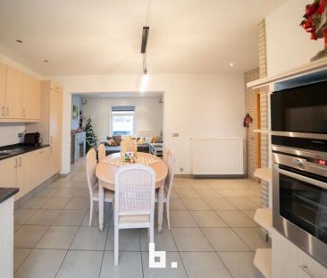 Ruime woning op toplocatie in Sint-Andries – Rustig wonen nabij all... - Photo 6