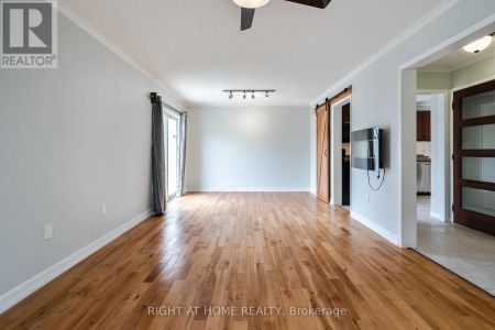 4 PRINCE EDWARD PLACE - Photo 3