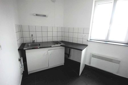 Location Appartement 2 pièces 40m² LILLE 59000 - Photo 4