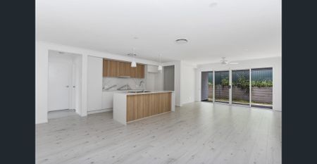 Modern Family Home in a Prime Bayside Location - $700 with an increase to $800 on 28/01/26 - Photo 4