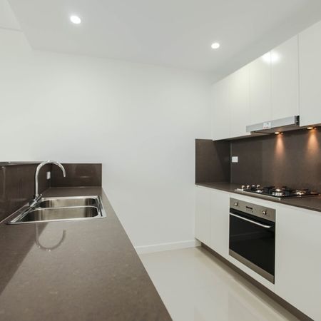210/8 River Road West Parramatta - Photo 3