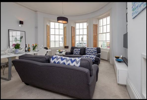 2 Bed Flat, Marine Parade, BN2 - Photo 1