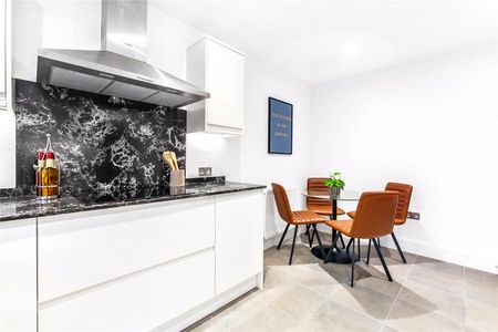 Cullesden Road, Kenley, CR8 - Photo 2