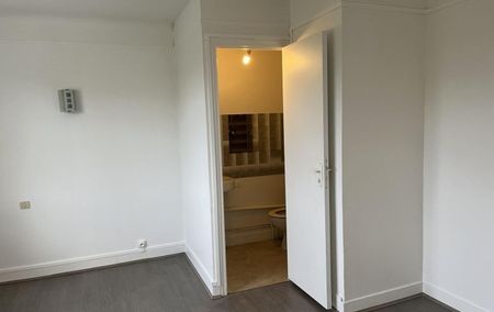Location Appartement P1 rénové(e) Osny - Photo 5