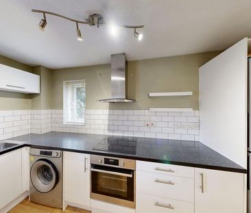 1 bedroom semi-detached house to rent - Photo 6