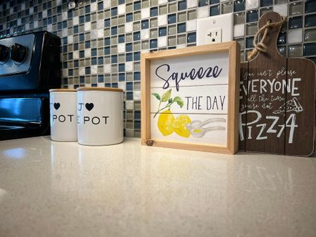 For Lease - 273 South Park Road Unit# 112, Markham, Ontario - Photo 2