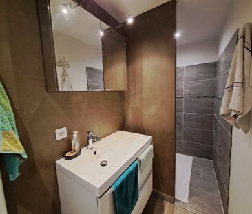 Location Appartement 2 pièces 49m² - Photo 6