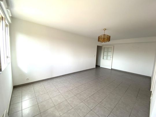 Location Appartement 3 pièces 61m² - Photo 1
