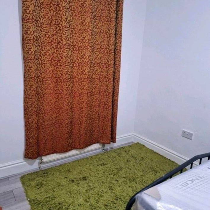 Room in a Shared House, Paget Road, IG1 - Photo 1